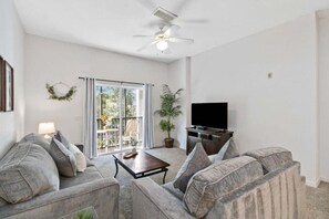 Living room area with plenty of seating