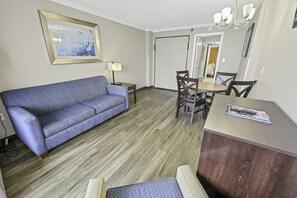Large Living/Dining Room Area, Beautifully Decorated