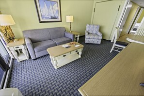 Large Living Area with Views of the Ocean, Beautifully Decorated