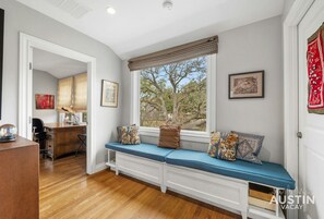 Your perfect perch! Curl up with a good book or gaze out at the trees—it’s like nature’s own Netflix. Bonus points for doubling as an Instagram-worthy spot to daydream.