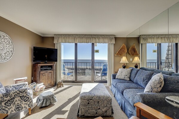 5502 Island Club