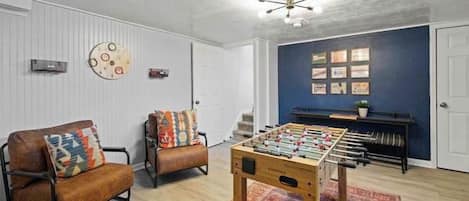 Spielezimmer