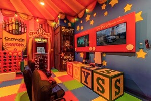 Spielezimmer