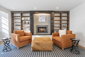 Home Decor, Furniture, Fireplace, Indoors, Architecture