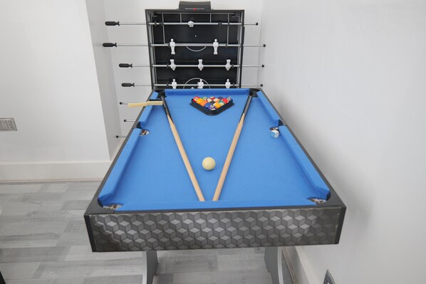 Spielezimmer