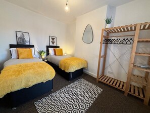 Zip & Links beds. Can be a king size bed or 2 singles upon request when booking 