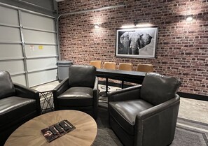 Game Room Garage