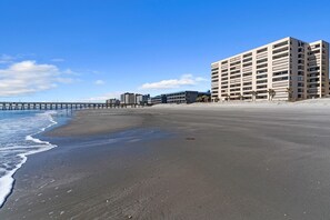 Water, Waterfront, City, Architecture, Building