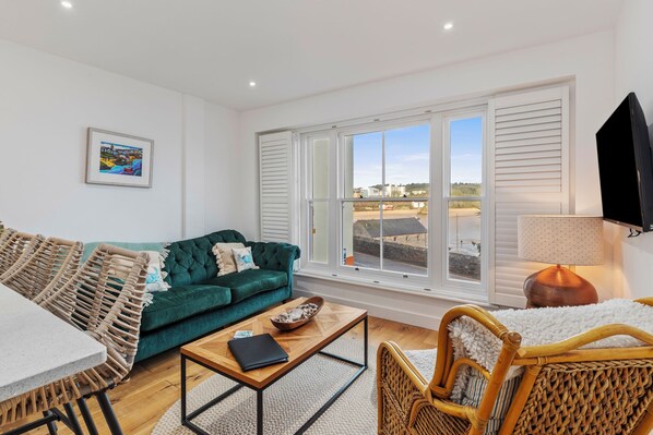 Sea View Apartment
