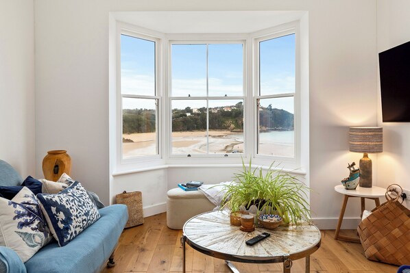 Sea View Apartment