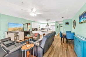 Living/Dining Room