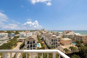 with Stunning Views!