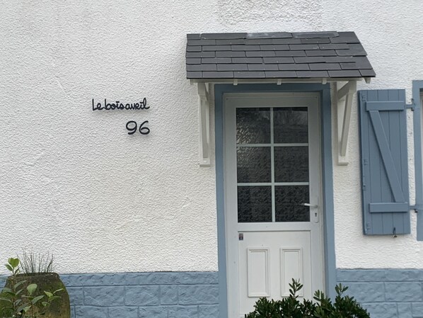 Exterior detail