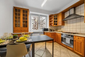 Kitchen with Dining Area | Book Now with RENTUJEMY.COM