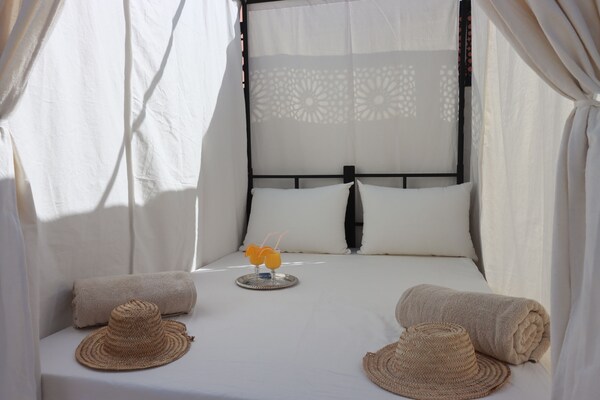 Exclusive Moroccan Riad: A Peaceful Haven In Marrakech City - Marrakesh