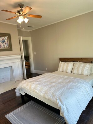 Bed room 1 with queen bed 