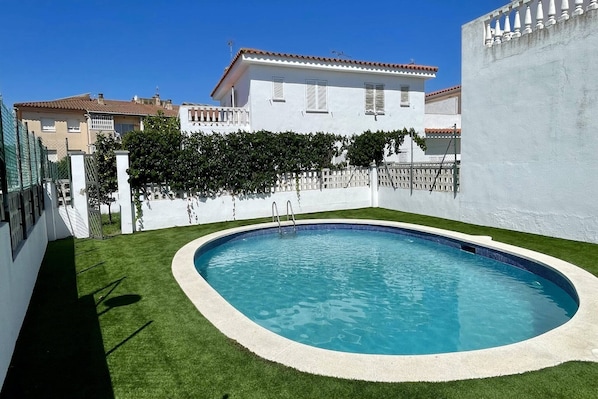 Holiday Home Swimming Pool