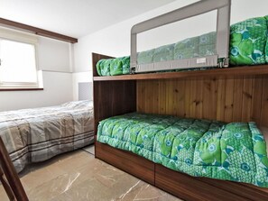 Fussboden, Schlafzimmer, Flooring, Bett, Linens, Bedding, Zimmer, Bettrahmen, Wohnung, Bettdecke