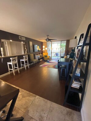 Welcome to the heart of our stylish retreat! Our living room exudes comfort and modern charm, featuring plush furnishings and contemporary decor. 
