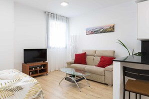 Communal lounge/ TV room,TV and multimedia