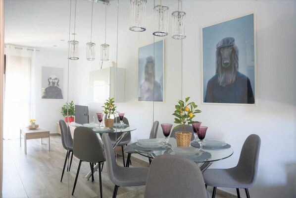 Lounge or bar