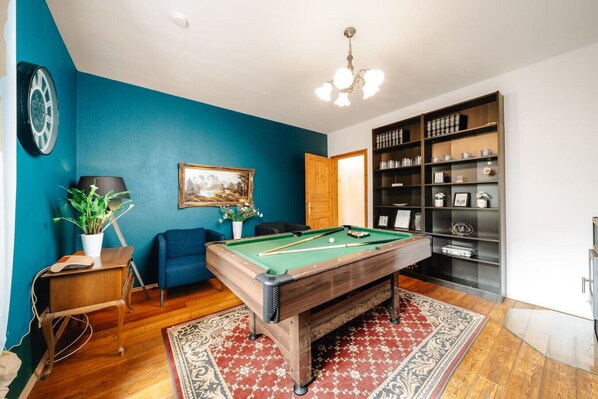 Game room