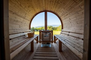 Six person outdoor sauna from Finland with panorama mountain views!