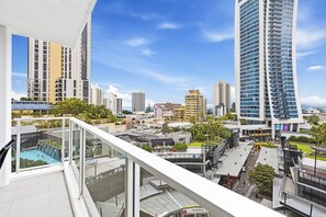 The picturesque city view with the ocean as the backdrop