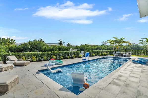 Pool