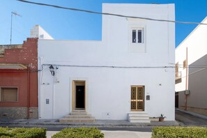 Autumn, Main Entrance, Spring, Summer, Winter