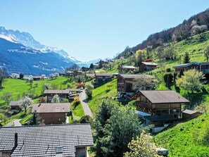 Mountainous Landforms, Highland, Hill, Mountain, Hill Station, Rural Area, Landscape, Village, Valley, Human Settlement