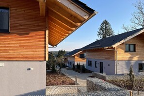 Extérieur maison de vacances [été]