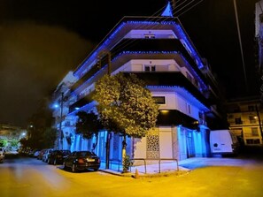 施設の正面