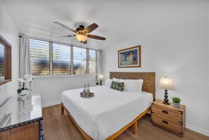 Hale Kai 110 bedroom 1