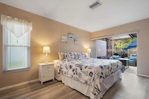 Drift off in comfort with hotel-quality linens.
