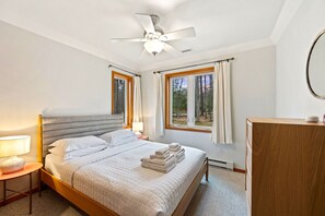 Queen Bed in Bedroom 1