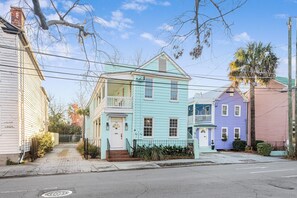 Precious Gem - Suite B | Blocks from King St