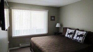 Guest Bedroom has a Flat Screen TV