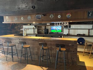 Bar (in der Unterkunft)