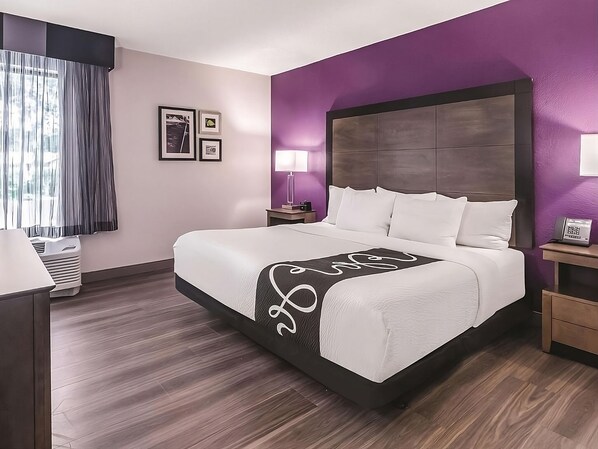 Comfortable unit with 1 King bed