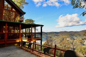 Serenity overlooks the Walden's Creek Valley