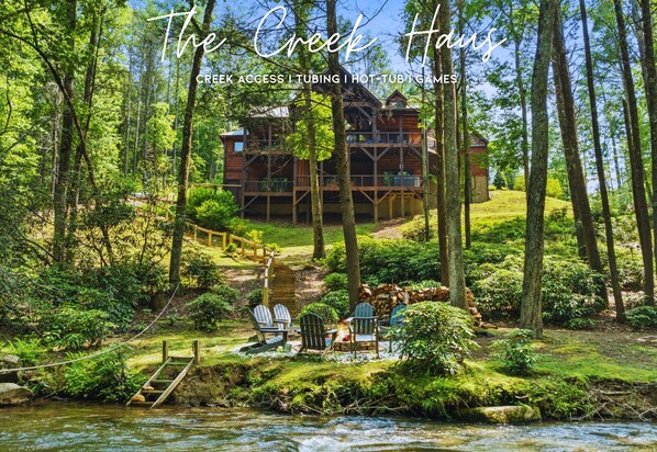 Welcome to The Creek Haüs! Experience the joy of escaping to a retreat right on the serene Fightingtown Creek. Enjoy tubing, swimming, fishing, or simply unwinding by the creek.