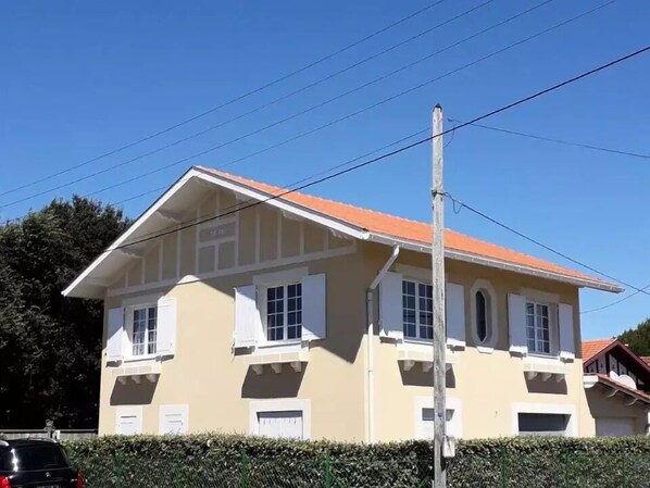 Extérieur