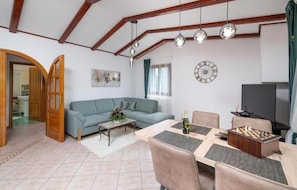 Salle à manger 2