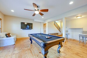 Spielezimmer