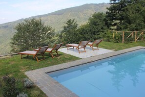 Piscine maison de vacances