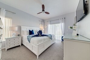 The King Master Suite with En-Suite Bath offers the ultimate in comfort and luxury, creating a peaceful retreat where you can unwind and recharge after a busy day.