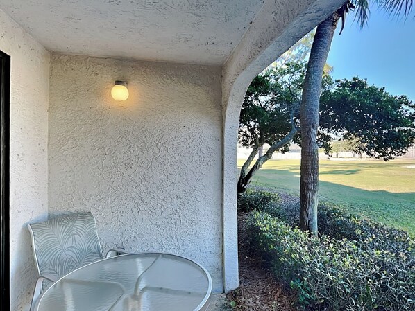 Welcome to Edgewater Villa #2005