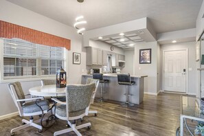Make mealtime memories together at the dining table, seating 4
