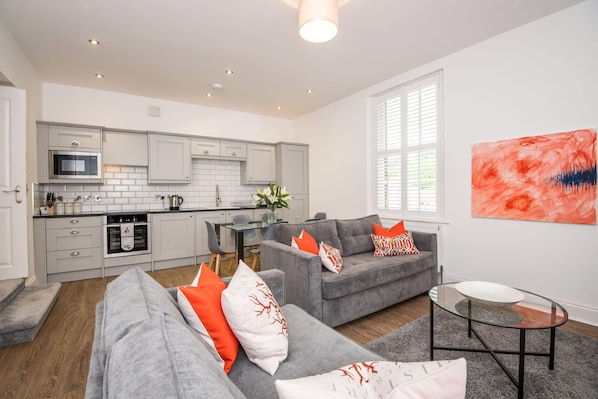 The Gray, Durham - Host & Stay